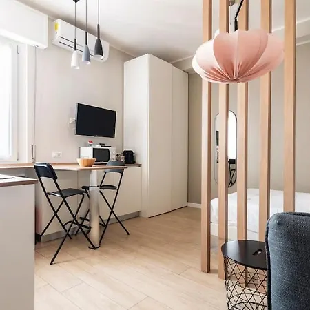 Appartement La Petite Maison Sur Le Toit Milaan
